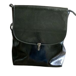 Heshe Black Leather Backpack‎ Flap Closure Classic Daypack Travel